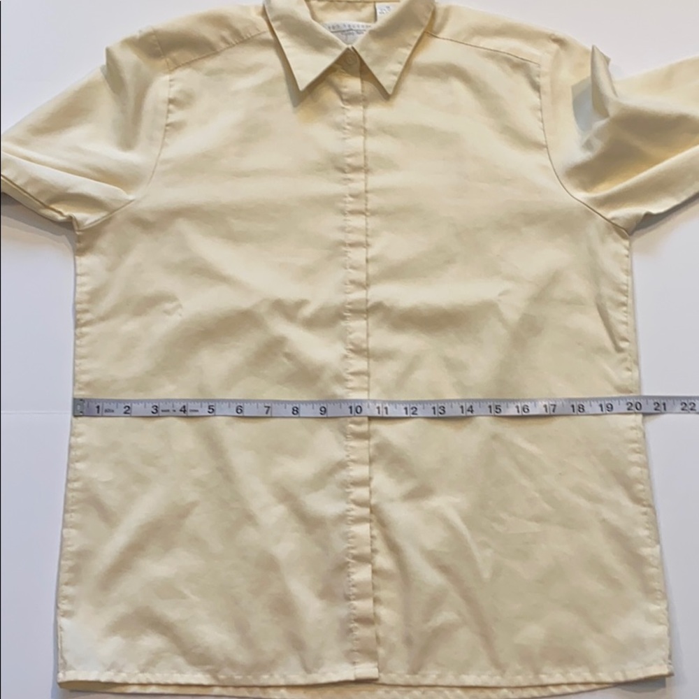 Van Heusen Medium Long Sleeve Button Shirt D11 - Picture 11 of 12